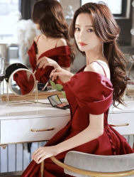 -莫小姐婚纱