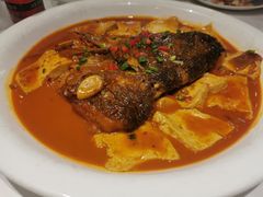 乾隆鱼头烧豆腐-乾隆美食·本帮菜(黄河路店)