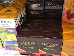 -中免(澳门机场免税店)