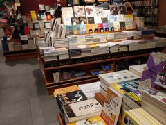 -SISYPHE BOOKS西西弗书店(龙湖滨江天街店)