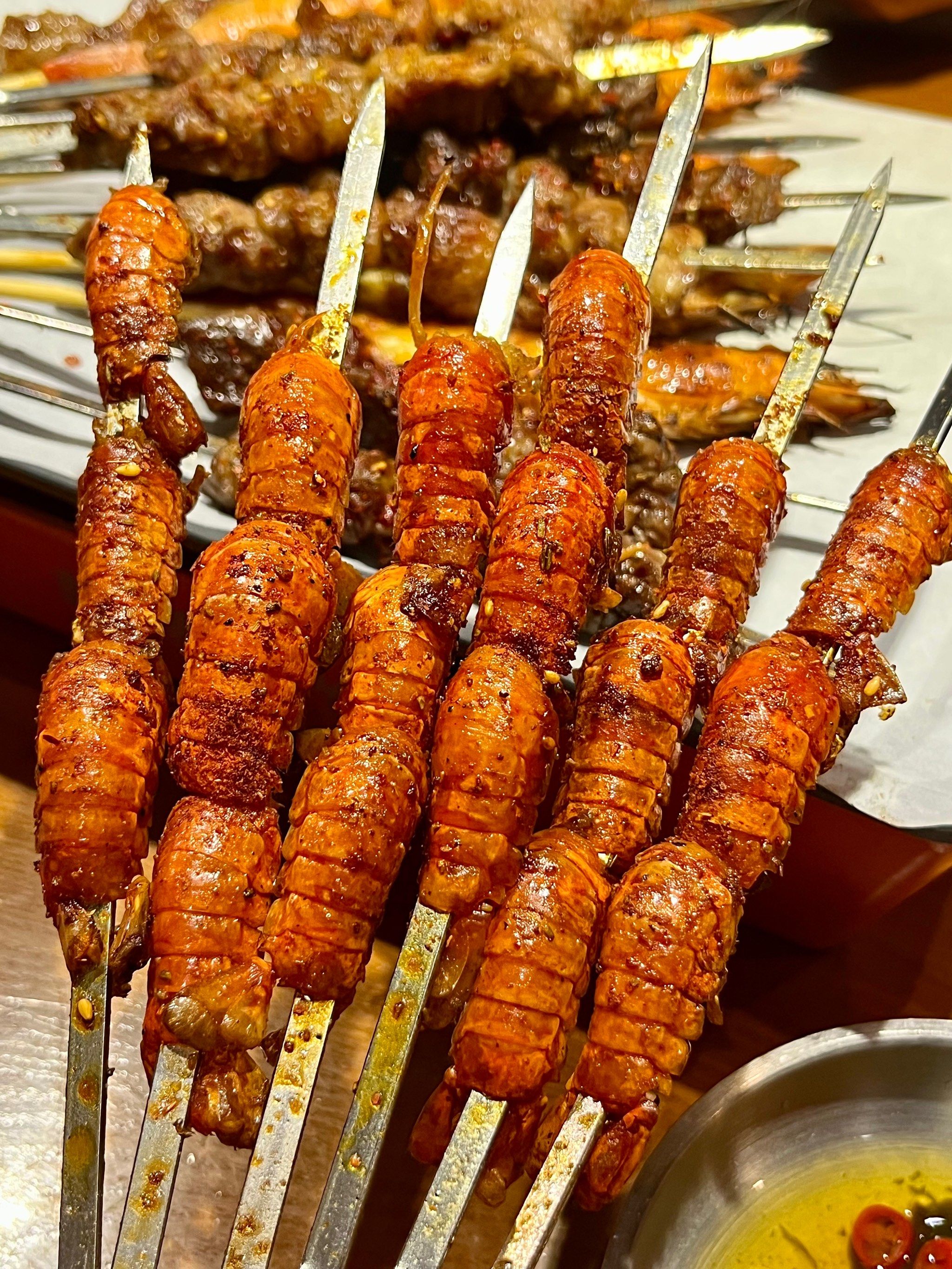 预计这家夏天会爆满.烤虾球绝了