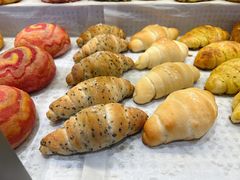 黑芝麻盐面包-LELECHA乐乐茶(百货大楼店)