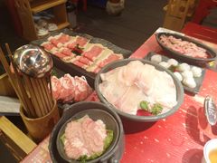 -谭鸭血老火锅(娄星区长青街店)
