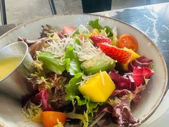 -锅炉咖啡·西餐·音乐酒厂