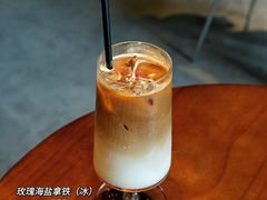 -洪小鹏生活美学馆(领SHOW天地店)