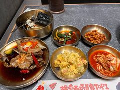-草家酱蟹炭火烤肉店(珲春南路二店)