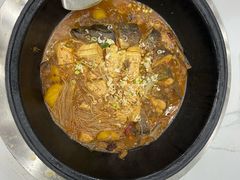 -老渔翁笨锅炖(迎宾路总店)