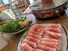 快乐卷-毛辣果·贵州红酸汤牛肉火锅(西单店)