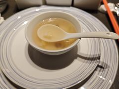 -左庭右院鲜牛肉火锅黑金店(陆家嘴中心店)