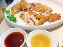 白切鸡半只-潮州府·潮菜·砂锅粥(徐家汇店)