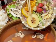 -阿山卓·野生菌火锅·纳西火塘烤肉