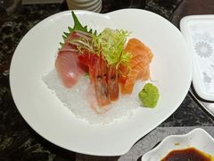 什锦刺身二重饭-财神日本料理(广州街总店)