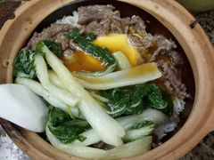 牛肉煲仔饭-日添美食馆
