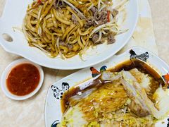 牛肉豆芽湿炒粿条-华威达牛庄(黄埔大道西店)