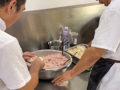 -黄阿姨锅贴大王(万航渡路店)