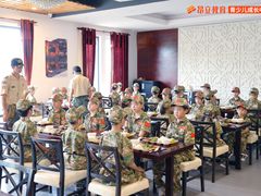 -昂立青少儿成长中心(宝山万达校区)
