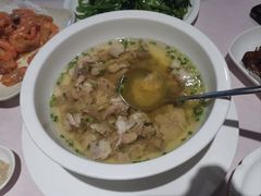 -美人鱼悬崖海景餐厅(鹿嘴山庄店)