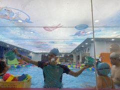 -龙格亲子游泳·水育早教运动中心(龙湾天街店)