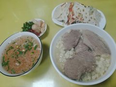 -伊黎园牛羊肉泡馍馆(向阳路商贸街店)