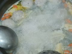 -濠轩阁特色生蚝火锅(水湾路店)