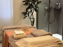 -瑶舍头疗·瑶浴·芳香热石SPA(五洲国际店)