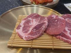 -臻牛烤肉