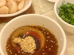 麻酱小料-八先生涮肉房(三里河店)