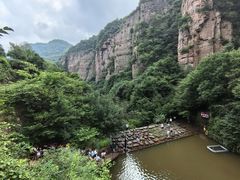 -龙潭大峡谷