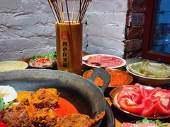 -四小区火锅·巷子里的重庆火锅(花照壁店)