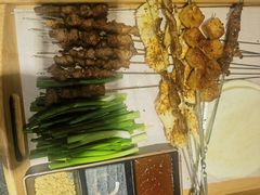 -最先生·烧烤·火锅·音乐聚会餐厅(大悦城店)