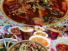 -阆辣荟餐饮(老味道8年·古城店)