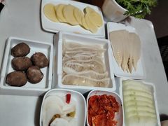 -傣妹火锅(南京东路一店)