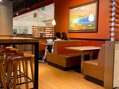大堂-The Habit Burger Grill 哈比特汉堡(复兴soho店)
