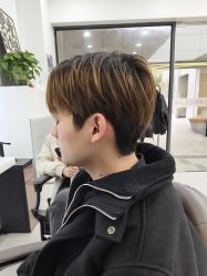 点击看大图 -尤司男士国潮理发馆