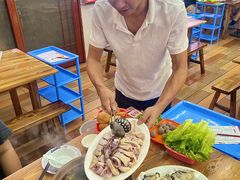 -广味炭炉鸡煲(宝业路分店)