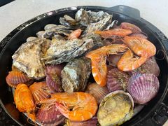 -巧克力渔家.小船海鲜胶东菜(万平口店)