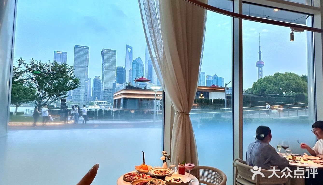 上海！好美！！但分手饭… 