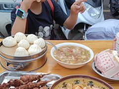 -老兰家传统烧烤炒菜泡馍(小南门店)