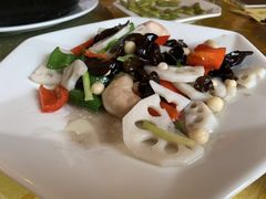 -渔家灯火娱乐城(前进西路店)