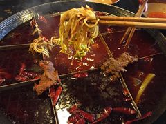 -彭三老火锅(枣子岚垭正街店)