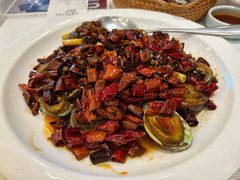 辣炒小鲍鱼-开海·红岛海鲜虾水饺(石老人店)
