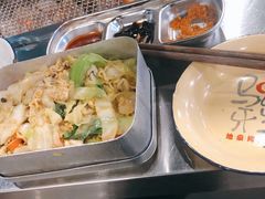 -马路牙子烧烤音乐酒馆(望京店)