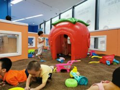 -孩子王童乐园(马群店)