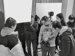-金夫人化妆摄影职业培训学校