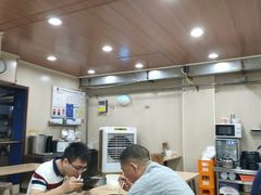-吃不亏特色包子(三峡广场店)