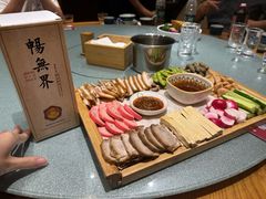 -雍沪里·沪湘融合菜( 康桥店)