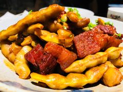 -东口码头·烧鸽子·鱼头泡饼·地方菜(金鹰悦城店)