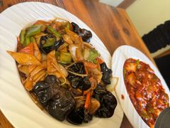 -百年石锅饭·朝鲜族传统民餐