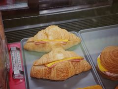 -星巴克(日月光店)