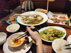 -缪氏川菜(丰盛町店)